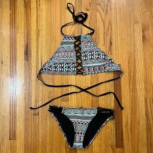 Black, blue and pink 2 piece bikini